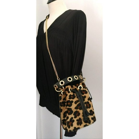 NWT Antonella Ferrante Leopard Print Leather Bucket Bag Removable Chain Strap - Picture 3 of 11